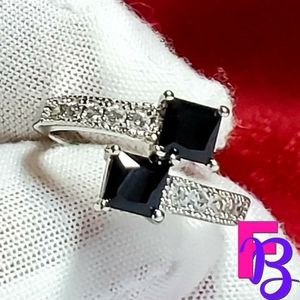 Size 8 Geometric Silver & Black CZ Ring